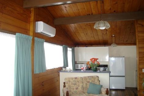 Photo of property in 137 Bell Road, Waiwhetu, Lower Hutt, 5010