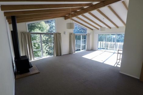 Photo of property in 20 Nutsey Avenue, Northcote, Auckland, 0627