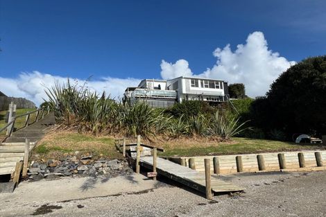 Photo of property in 41 Torkar Road, Clarks Beach, 2122