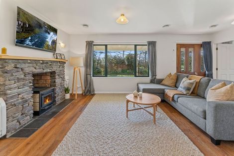 Photo of property in 15 Bird Lane, Wakefield, 7025
