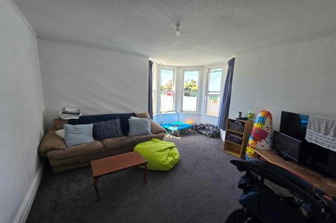 Photo of property in 8 Central Terrace, Alicetown, Lower Hutt, 5010