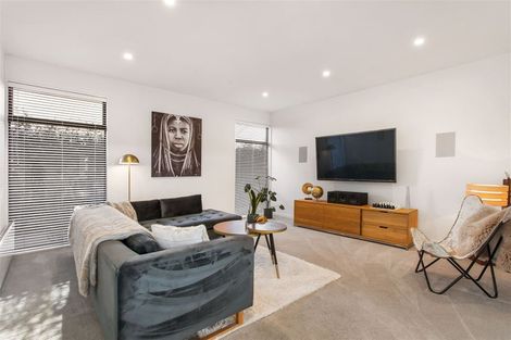 Photo of property in 12 Shotfirer Lane, Halswell, Christchurch, 8025