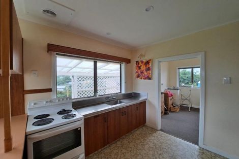 Photo of property in 157a Seaview Road, Westown, New Plymouth, 4310