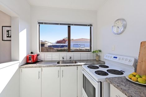 Photo of property in 10a Lucknow Road, Havelock North, 4130