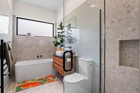 Photo of property in 93 Spur Ridge Rise, Jacks Point, 9371