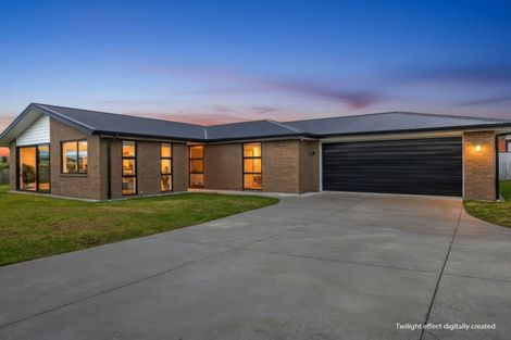 Photo of property in 15 Jersey Place, Bell Block, New Plymouth, 4312