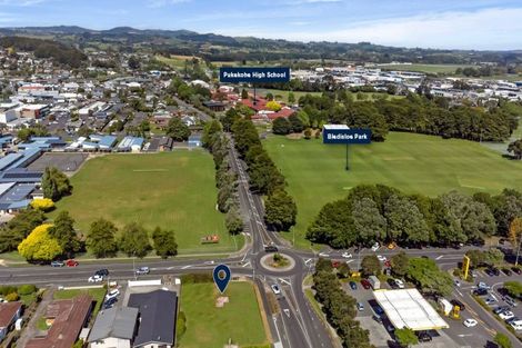 Photo of property in 77 Queen Street, Pukekohe, 2120