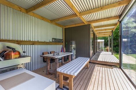 Photo of property in 803 Gladstone Road, Levin, 5571