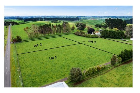 Photo of property in 389 Fraser Road, Normanby, Hawera, 4673