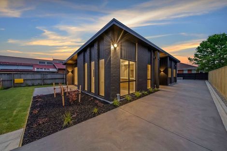 Photo of property in 2/557 Cranford Street, Papanui, Christchurch, 8052