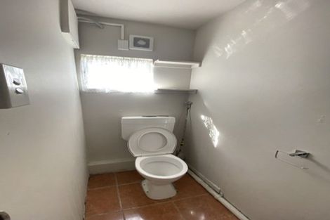 Photo of property in 8 Sabot Place, Massey, Auckland, 0614