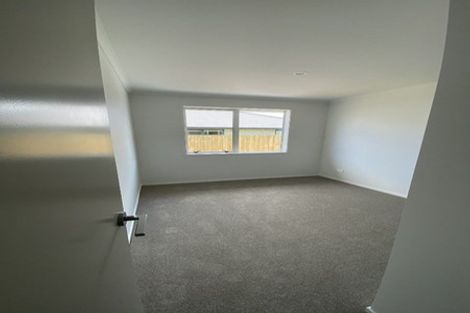 Photo of property in 14 Kohekohe Drive, Owhata, Rotorua, 3010