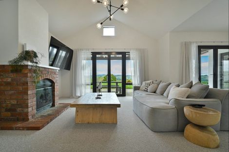 Photo of property in 266 Moteo Pa Road, Puketapu, Napier, 4183