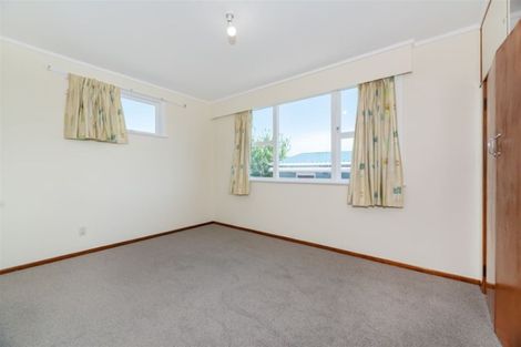 Photo of property in 41 Sunnyside Road, Sunnyvale, Auckland, 0612