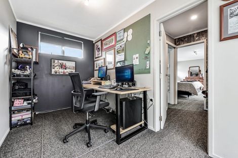 Photo of property in 12 Lansdowne Crescent, Glenview, Hamilton, 3206