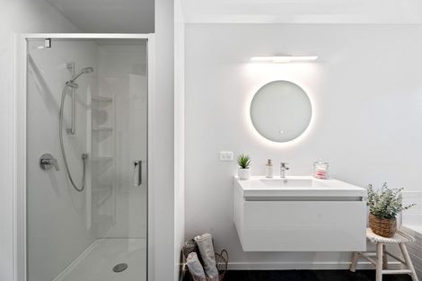 Photo of property in 9 Pisa Moorings Road, Mount Pisa, Cromwell, 9383