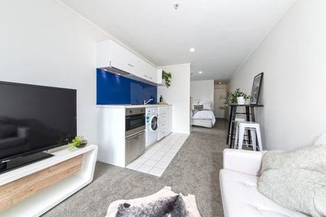 Photo of property in Waldorf Bankside Apartments, 4e/8 Bankside Street, Auckland Central, Auckland, 1010