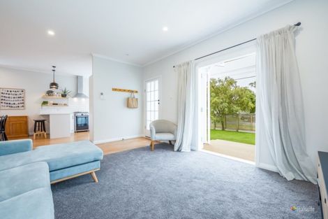 Photo of property in 46 Norton Park Avenue, Fairfield, Lower Hutt, 5011