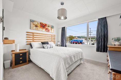 Photo of property in 962b High Street, Avalon, Lower Hutt, 5011