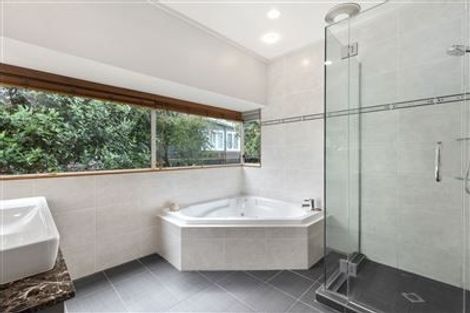 Photo of property in 59 Hastings Road, Mairangi Bay, Auckland, 0630