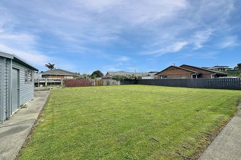 Photo of property in 4 Norfolk Drive, Otamatea, Whanganui, 4500