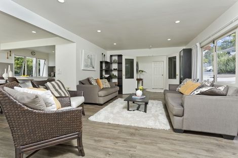 Photo of property in 3 Pigeonwood Lane, Albany, Auckland, 0632