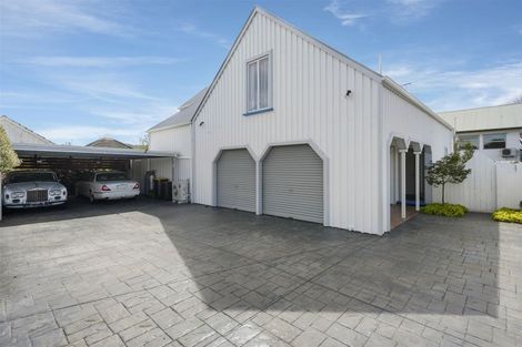 Photo of property in 2/148 Memorial Avenue, Burnside, Christchurch, 8053