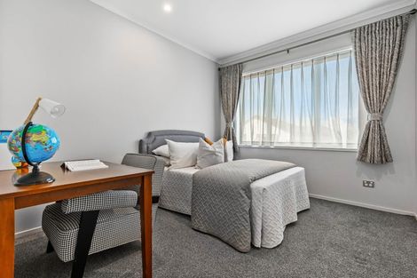 Photo of property in 5 Aro Mato Place, Huapai, Kumeu, 0810