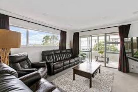 Photo of property in 4/11 Huapai Street, Onehunga, Auckland, 1061