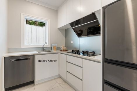 Photo of property in 32 Rahui Road, Greenhithe, Auckland, 0632