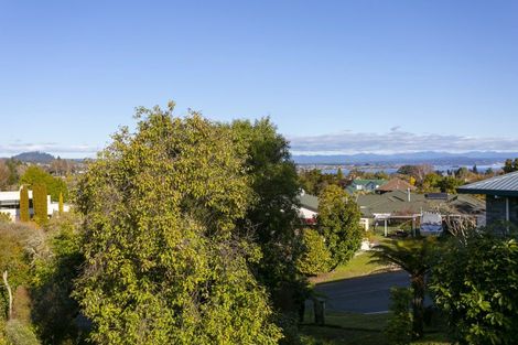 Photo of property in 26 Lakeridge Close, Rangatira Park, Taupo, 3330