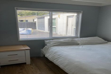 Photo of property in 44 Rotten Row, Waikuku Beach, 7473