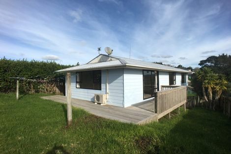 Photo of property in 60 Lavelle Road, Henderson, Auckland, 0612