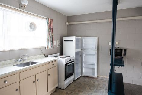 Photo of property in 12 Wellington Street, Hamilton East, Hamilton, 3216