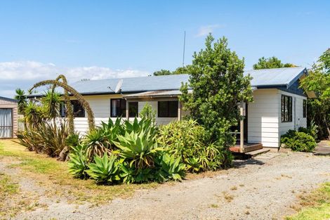 Photo of property in 17 Bledisloe Street, Ruawai, 0530