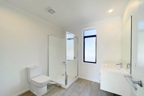 Photo of property in 38 Mcleod Road, Weymouth, Auckland, 2103