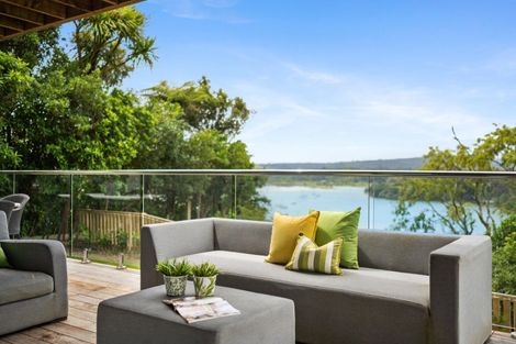 Photo of property in 41 Pohutukawa Avenue, Shelly Park, Auckland, 2014