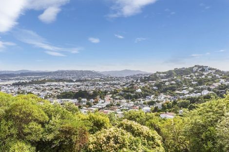 Photo of property in 65 Tannadyce Street, Strathmore Park, Wellington, 6022