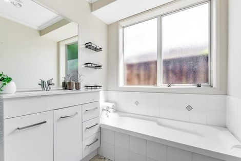 Photo of property in 15 Salisbury Place, Hamilton East, Hamilton, 3216