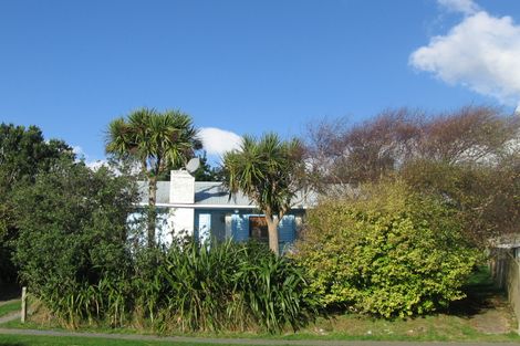 Photo of property in 36 Warspite Avenue, Cannons Creek, Porirua, 5024