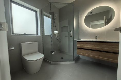 Photo of property in 29a West Harbour Drive, West Harbour, Auckland, 0618