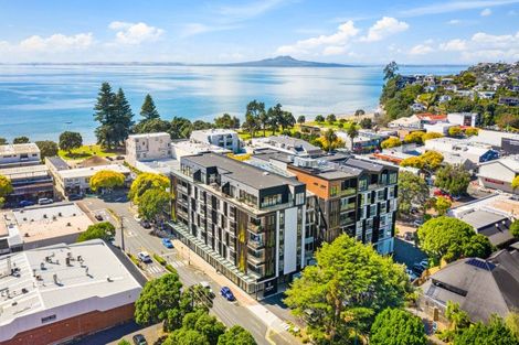 Photo of property in The Victor, 504/4 Bute Road, Browns Bay, Auckland, 0630