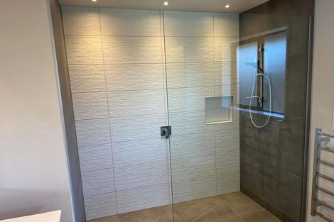 Photo of property in 10 Pierce Street, Marshland, Christchurch, 8083