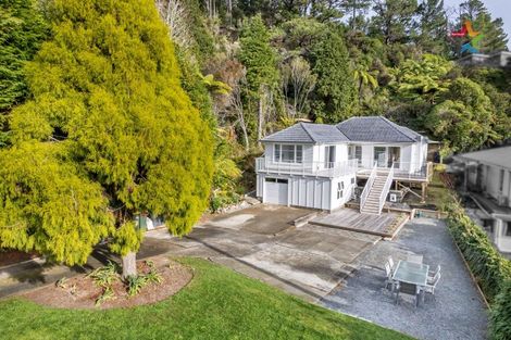 Photo of property in 110 Manuka Street, Stokes Valley, Lower Hutt, 5019