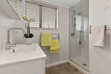 Photo of property in 3a Seaway Terrace, Otumoetai, Tauranga, 3110