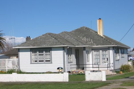 Photo of property in 3 Hulke Street, Foxton, 4814