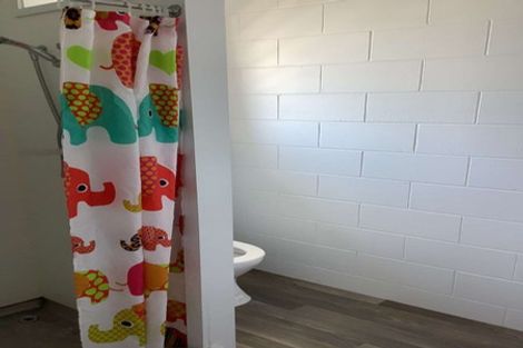 Photo of property in 2/86 Picton Avenue, Riccarton, Christchurch, 8011