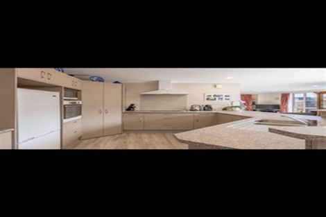 Photo of property in 8 Falconridge Place, Shirley, Christchurch, 8061