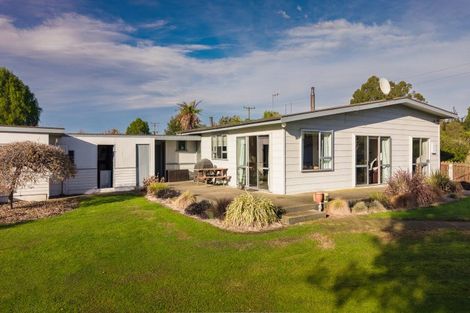 Photo of property in 15 Pembroke Street, Waimate, 7980