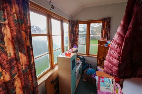 Photo of property in 10 Victor Street, Dannevirke, 4930